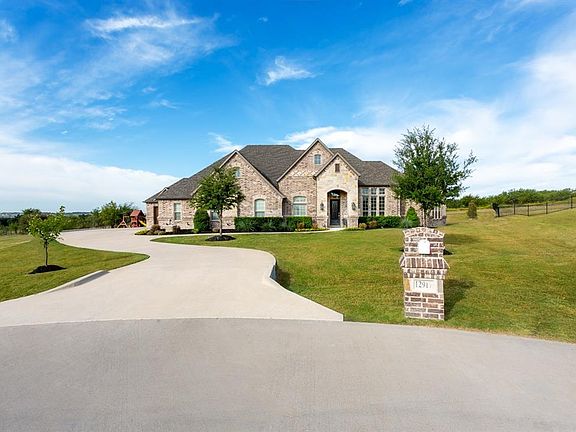 2nd image of 12917 Flora Dr