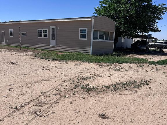 4th image of 27 Becky Ave