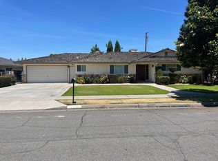 330 W Ellery Way, Fresno, CA 93704