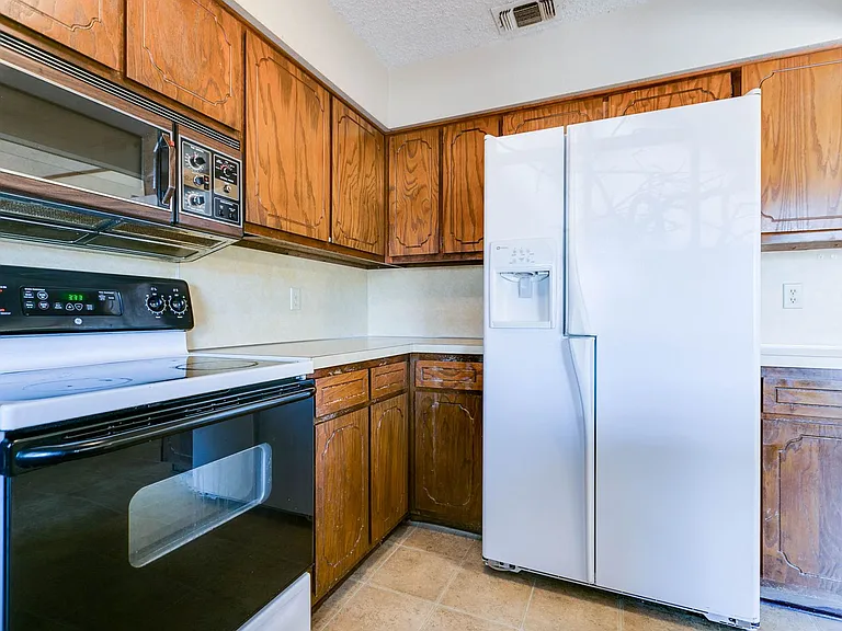 3846 Deerfield Rd — Photo 11