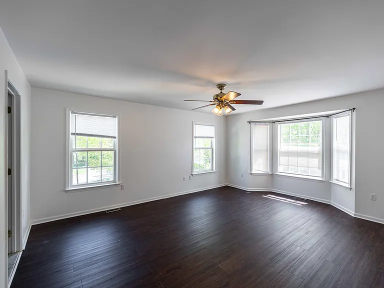159 Shinnecock Dr — Photo 16