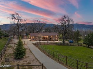 29210 Greenwater Dr, Tehachapi, CA 93561
