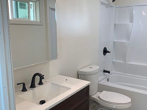 3rd image of 5558 N Lark Ellen Ave