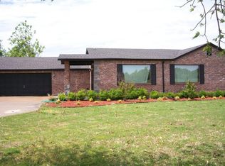 2124 Sw #G, Miami, OK 74354