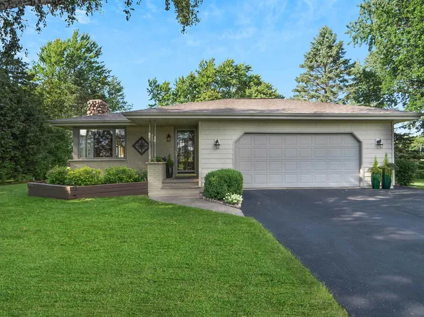 W6158 Everglade Rd, Greenville, WI 54942