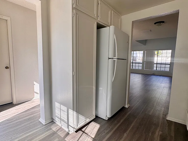 14468 Benefit St #5 — Photo 8