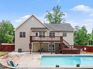 8936 Dornoch Cir, Winston, GA 30187