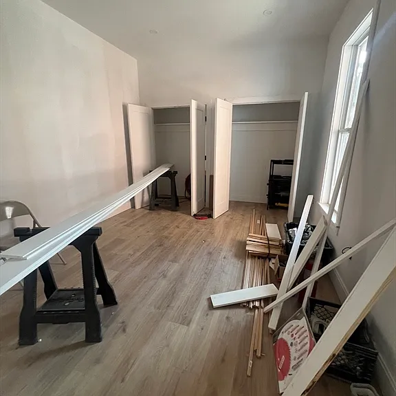 395 W 4th St #1 — Photo 29