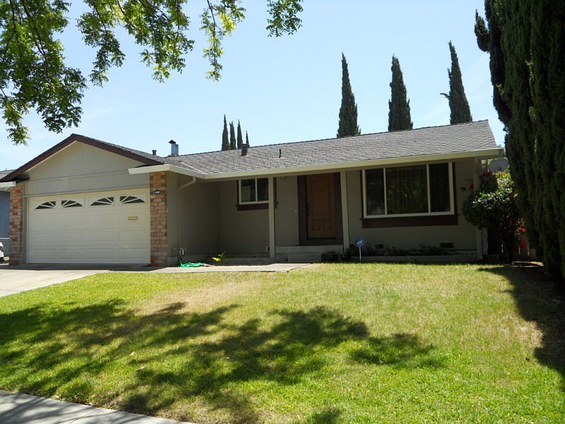 1st image of 3500 Lisbon Dr