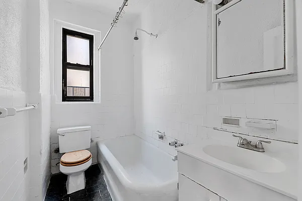 Rented by REAL New York | media 14