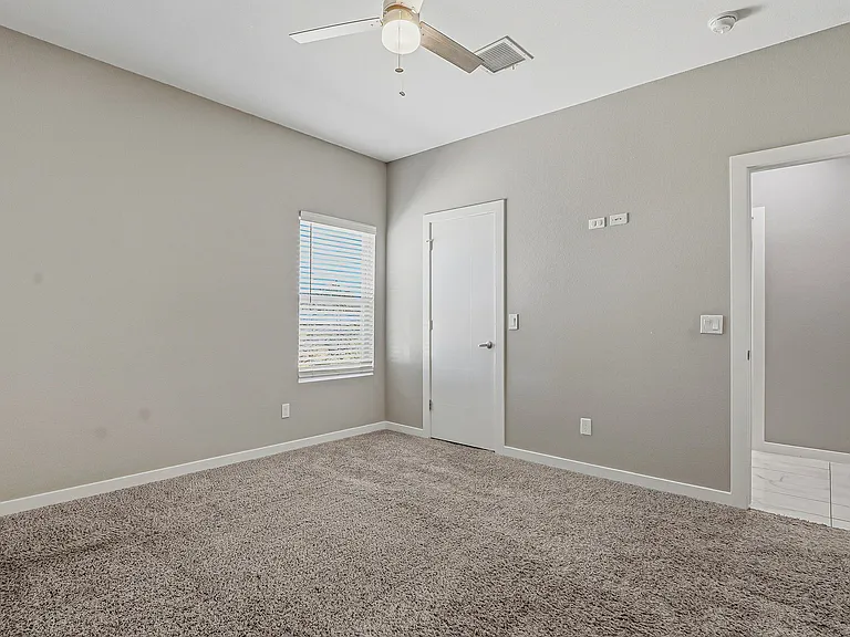 125 Via Rojas Dr — Photo 34