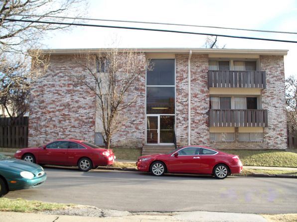 15 E 50th St APT 1