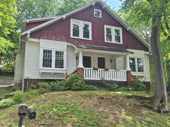 103 Wayne St Unit 2, Troy, NY 12180