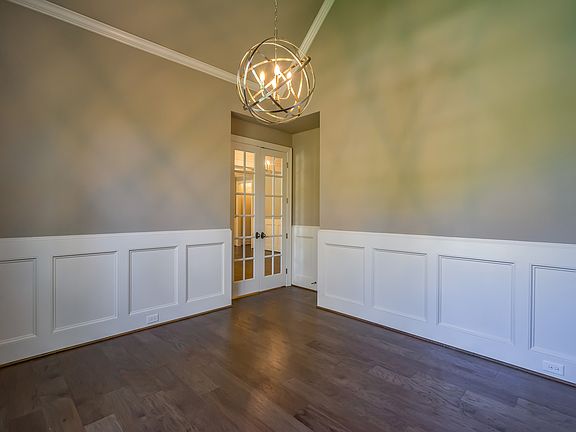 5th image of 1017 Linenhall Way