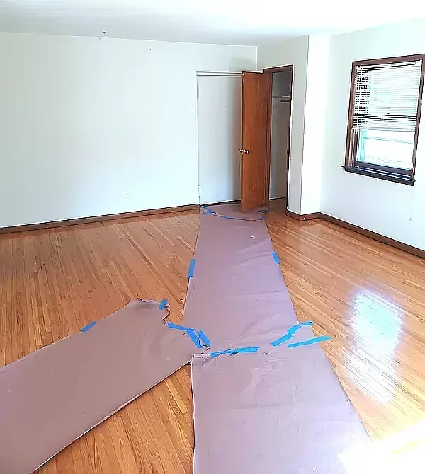 869 Forest Avenue — Photo 2