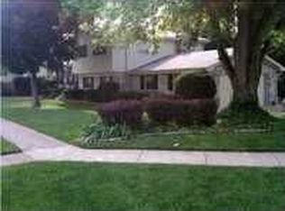 10600 Saint Rene Rd, Jeffersontown, KY 40299