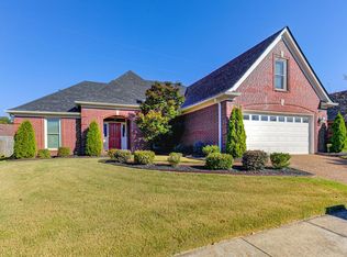 1313 Hidden Ridge Ln, Cordova, TN 38016