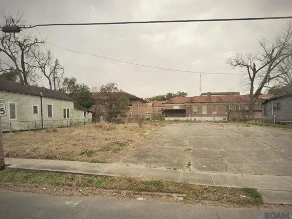 558 Eddie Robinson Sr Dr, Baton Rouge, LA 70802