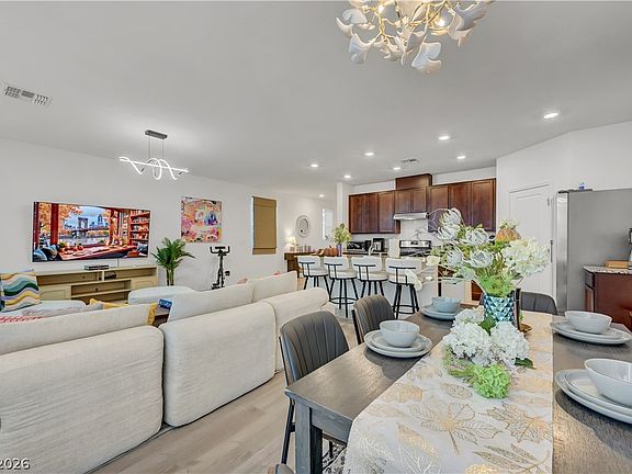 4th image of 7058 Baza Ave