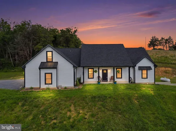 412 Cedar Hill Ln, Bentonville, VA 22610