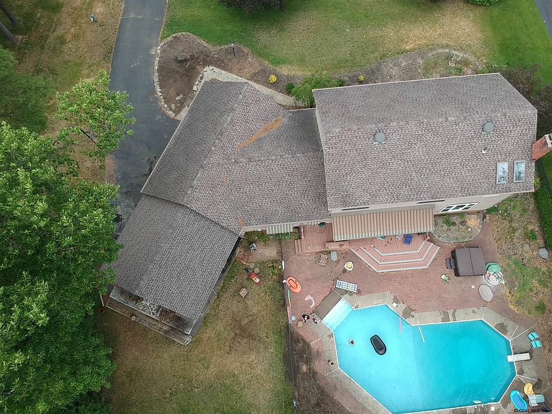 2nd image of 1005 DIBELLA Drive