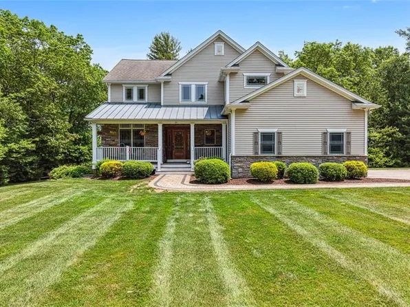 25 Shannon Rd, Exeter, RI 02822