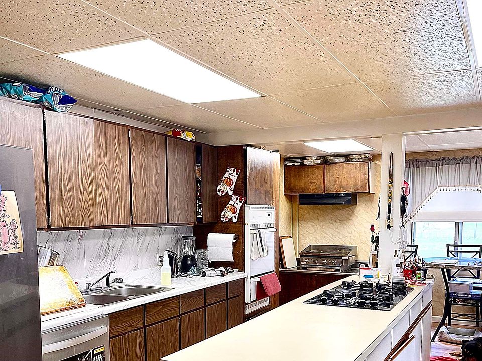 1410 N Us Highway 31, Pellston, MI 49769 MLS 50110258 Zillow