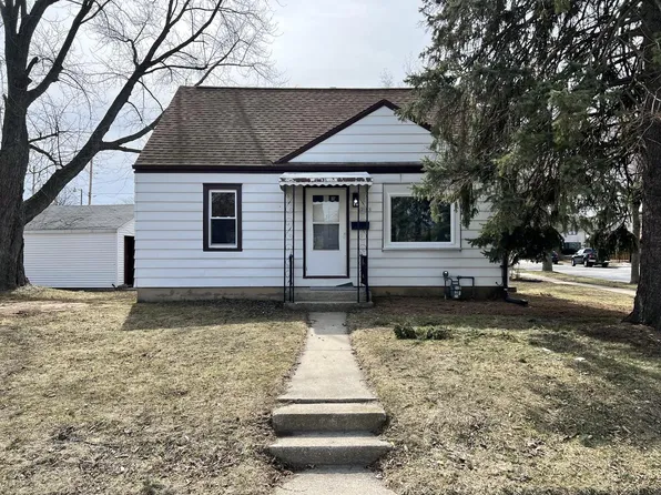 3003 East Allerton AVENUE, Saint Francis, WI 53235