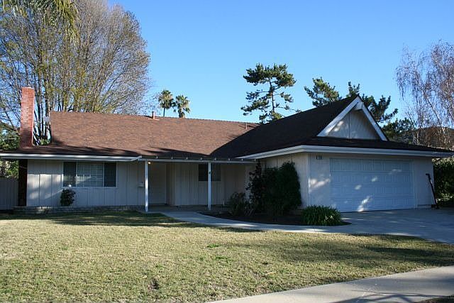 1st image of 216 Fallbrook Ave
