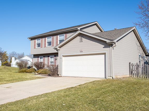 3rd image of 761 N Brookdale Dr