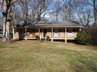 1909 Sunset Rd, Charlotte, NC 28216