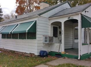 1827 S Vernon St, South Bend, IN 46613