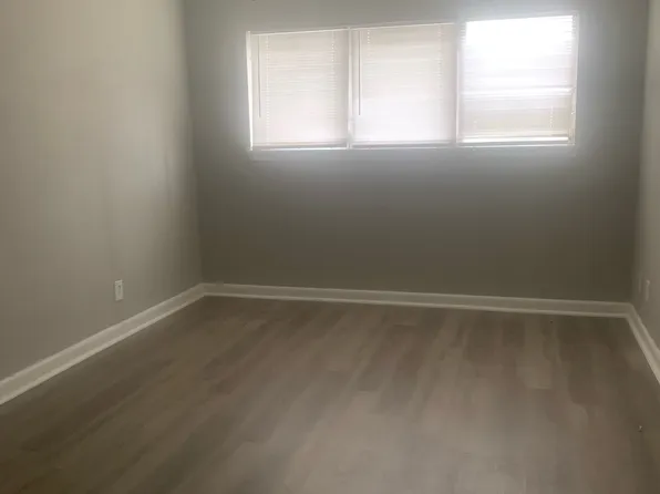 5902 Ardmore St APT 2, Houston, TX 77021