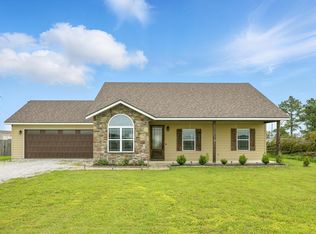 19135 Jaguar Rd, Neosho, MO 64850