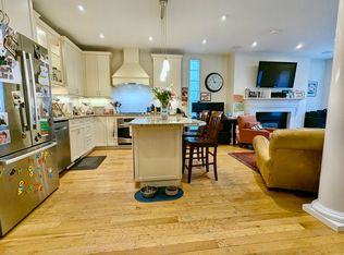 925 E Broadway #1, Boston, MA 02127