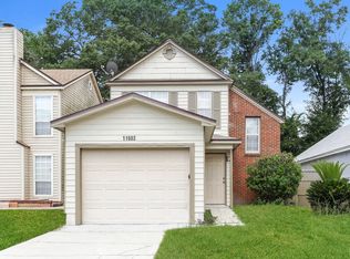 11002 Traci Lynn Dr, Jacksonville, FL 32218