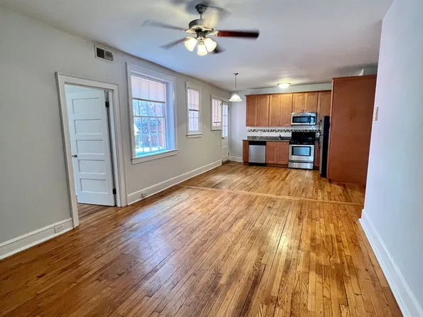 1121 W Grace St, 1121 W Grace St APT 4, Richmond, VA 23220