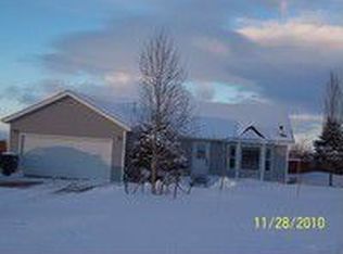949 Caddoa Dr, Spring Creek, NV 89815