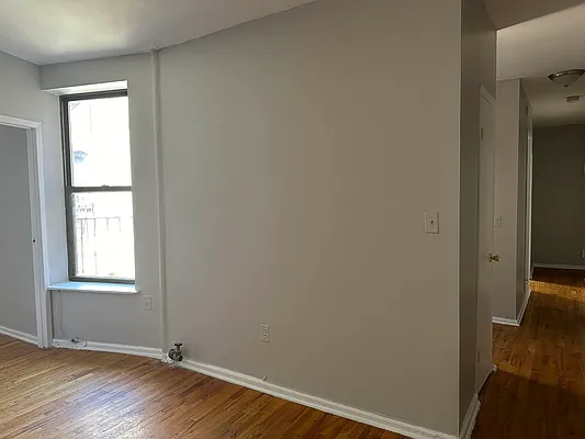 Rented by Premier One Realty LLC | media 7