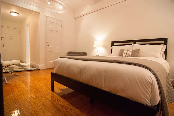 Rented by WAM Partners - William Moses Co. | media 14