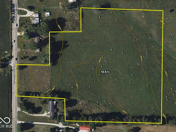 3rd image of 2950 N Hartstrait Rd