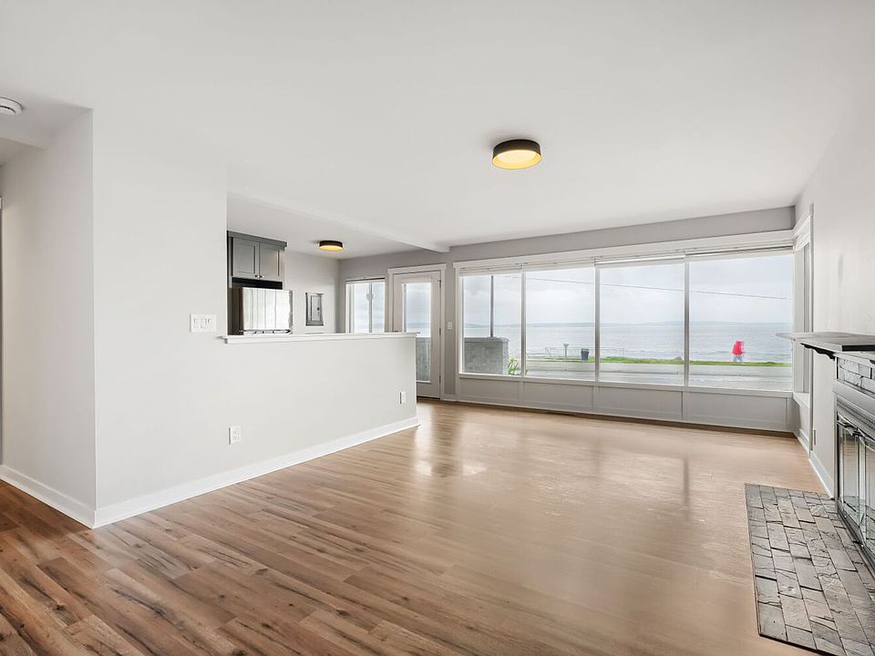 1st image of 2330 Alki Ave SW #Ac2b934bf