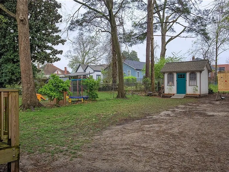 1130 Larosa Ter SW — Photo 23