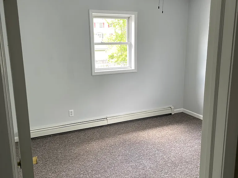 254 Saratoga Ave — Photo 26