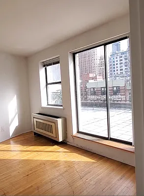 Rented by Bond New York | media 3