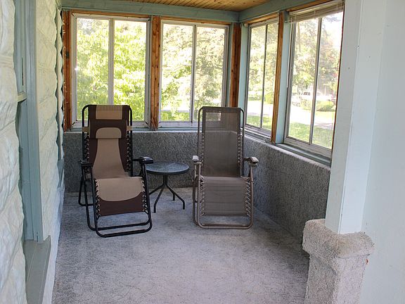 Enclosed front porch