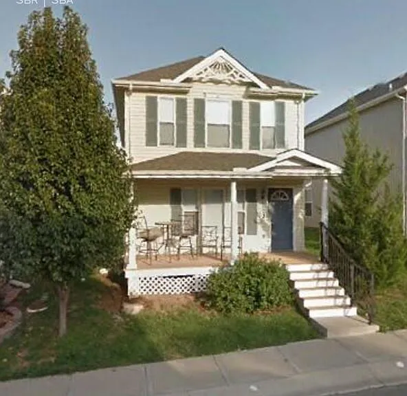 1003 NE Clear Creek Dr — Photo 1