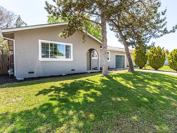 3rd image of 7451 Winkley Way