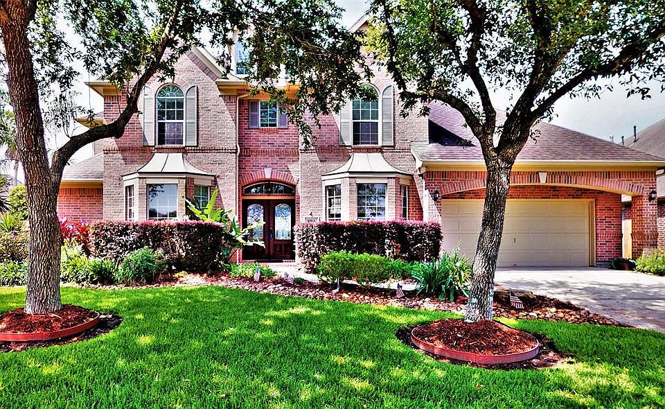1st image of 1064 Cayman Bend Ln