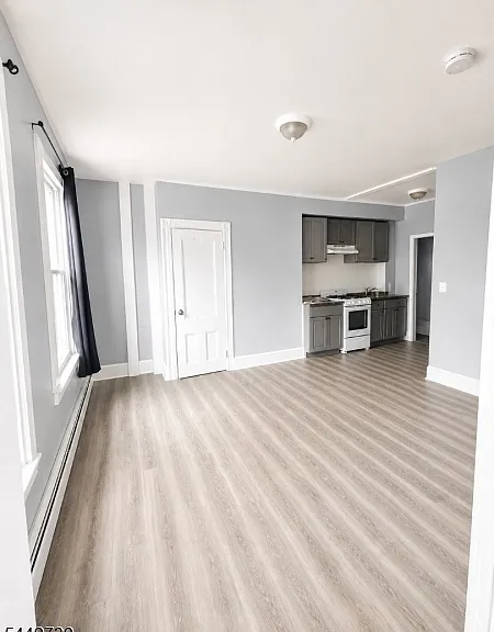 57 Hopper St #1 — Photo 1